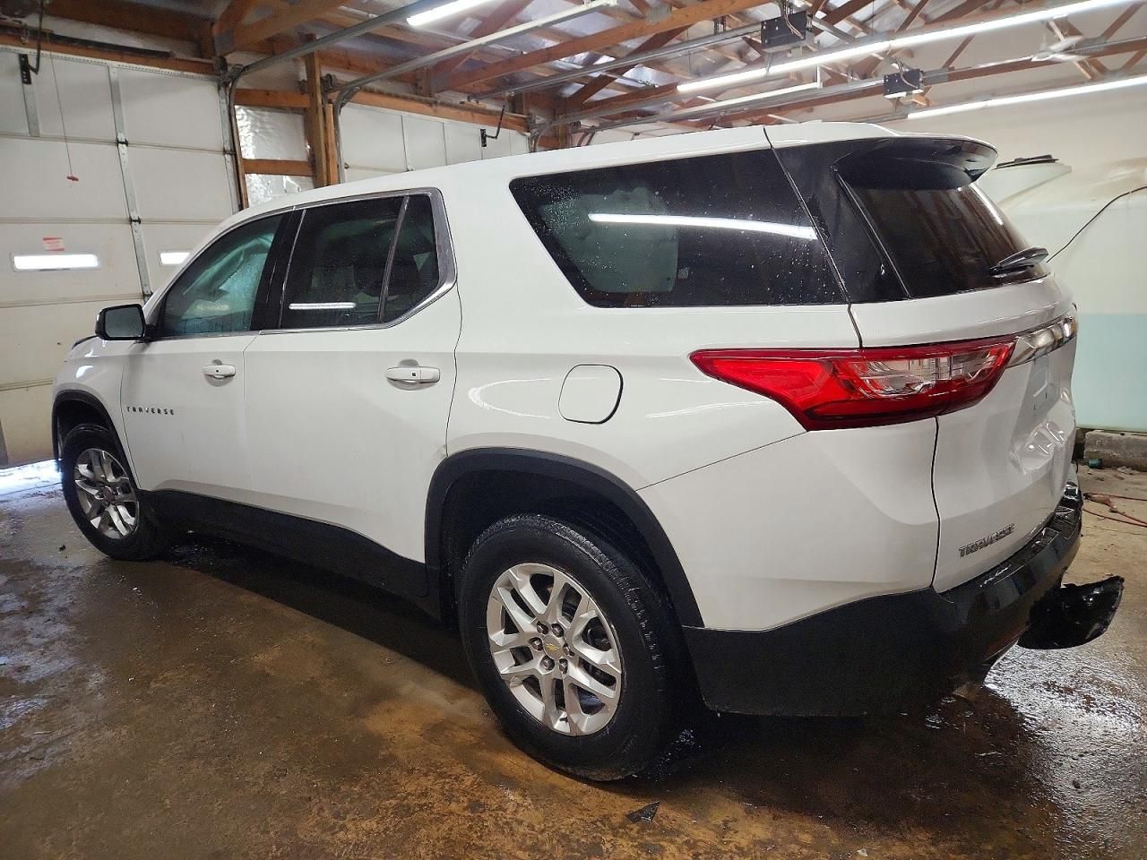 2021 Chevrolet Traverse ls