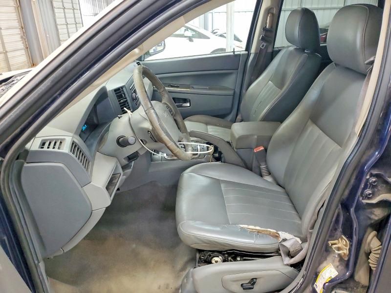 2006 Jeep Grand Cherokee Laredo