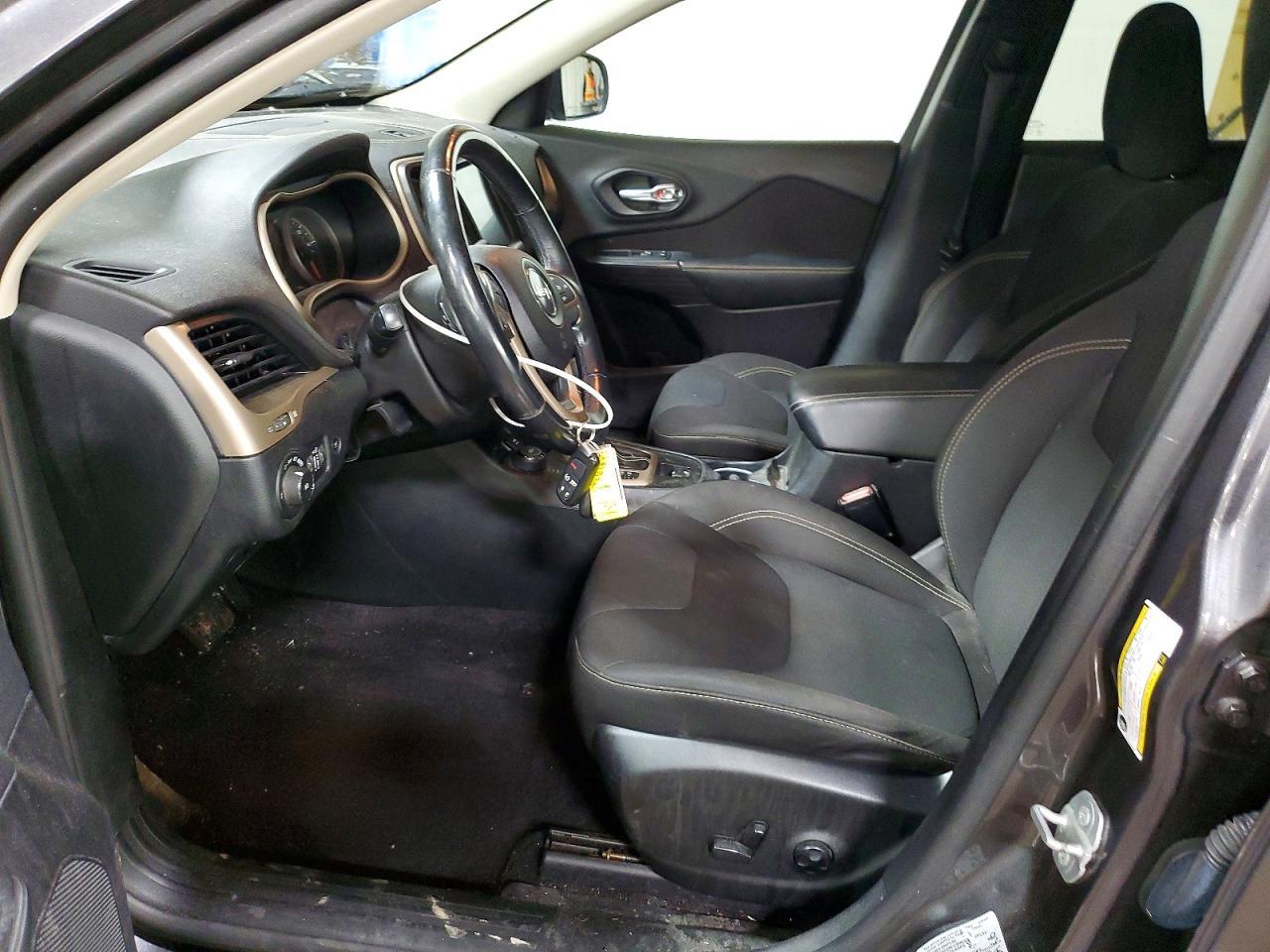 2016 Jeep Cherokee Latitude