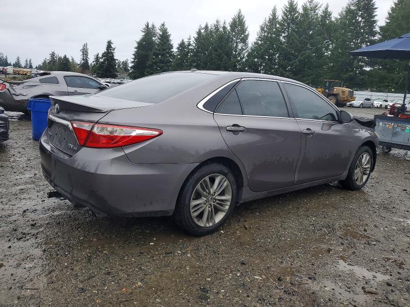 2015 Toyota Camry Hybrid se