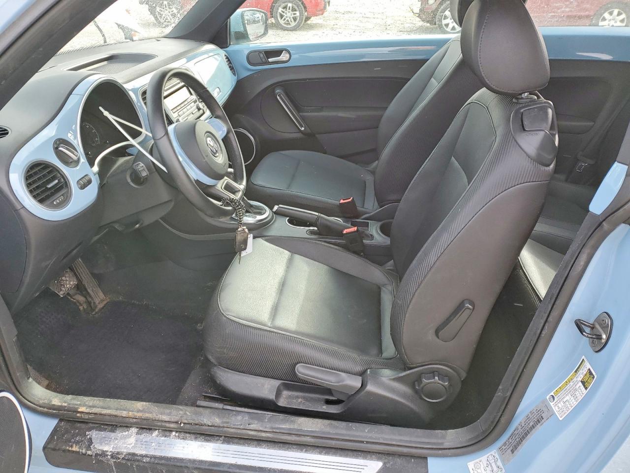 2012 Volkswagen Beetle