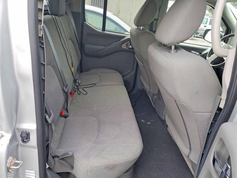 2019 Nissan Frontier s