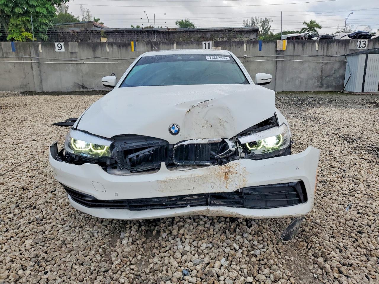 2020 BMW 530 i