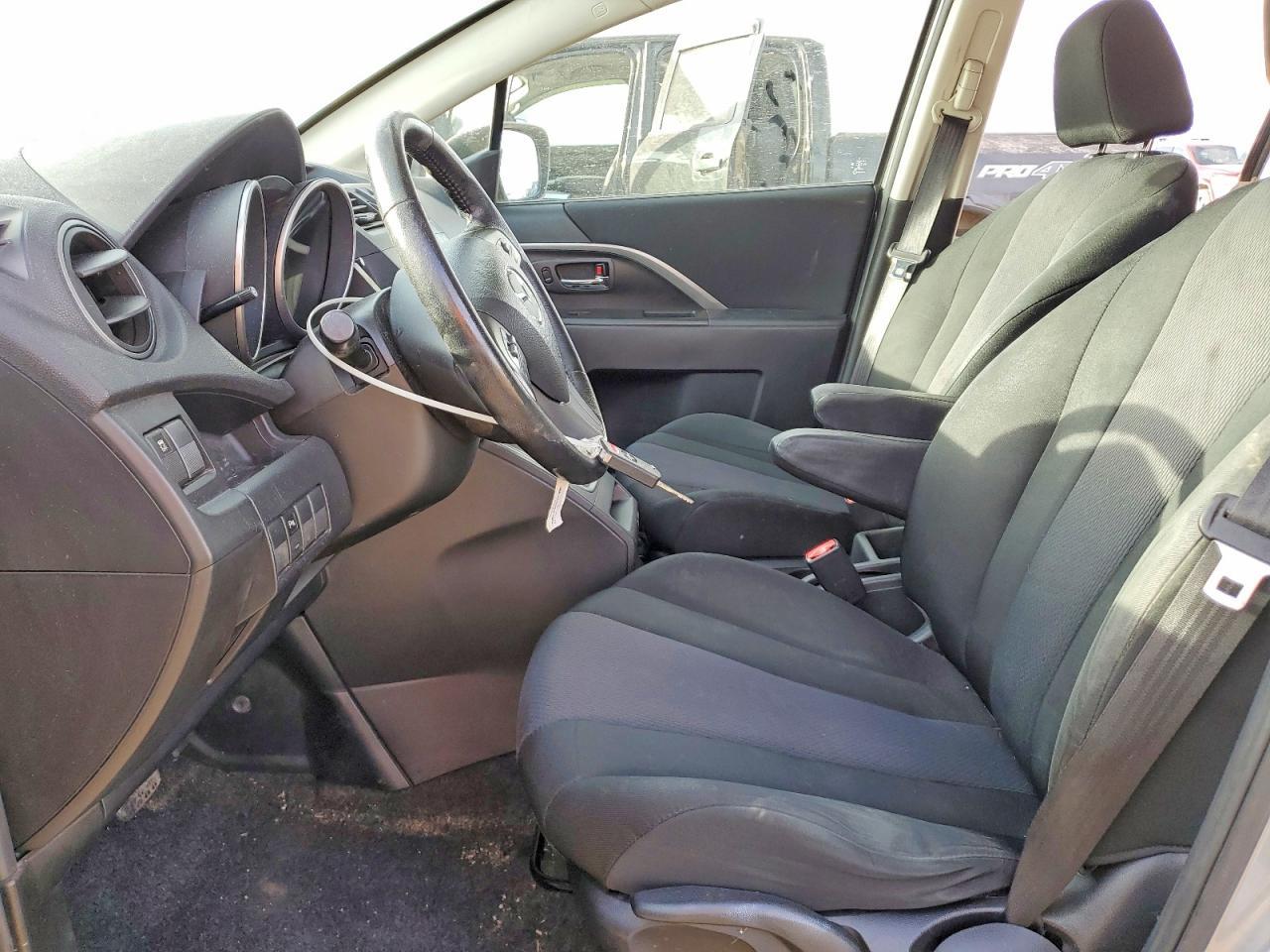 2013 Mazda 5