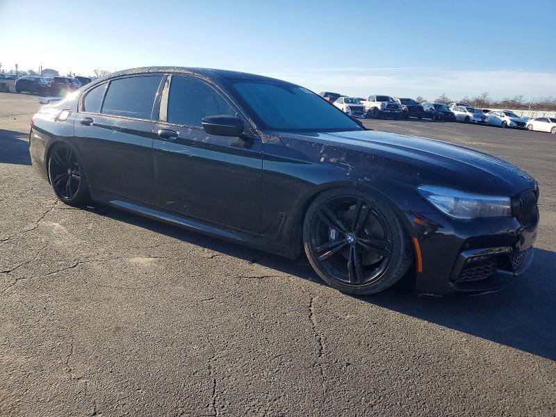 2016 BMW 740 i