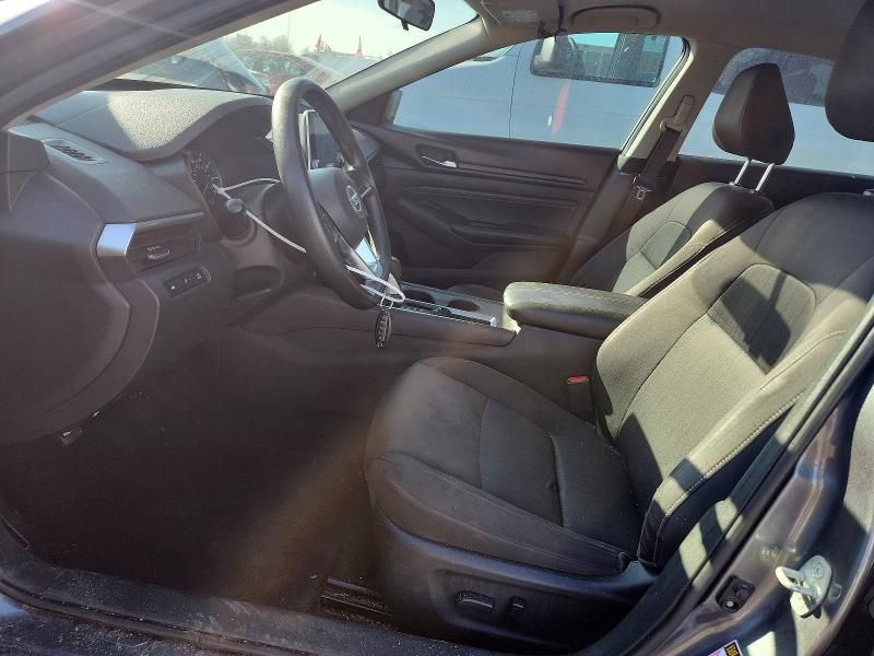 2020 Nissan Altima s