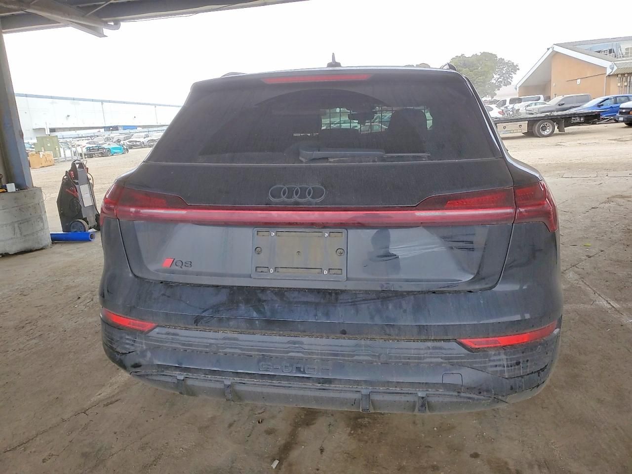 2024 Audi Q8 E-tron Prestige