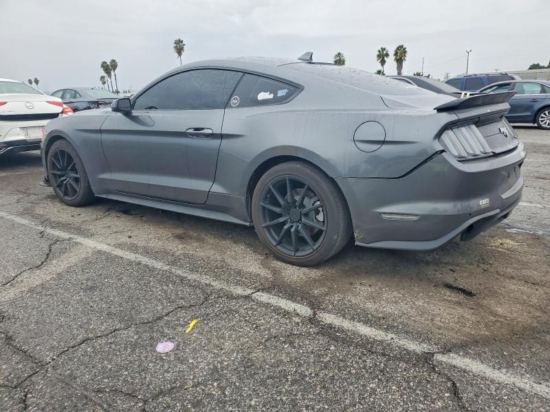 2022 Ford Mustang