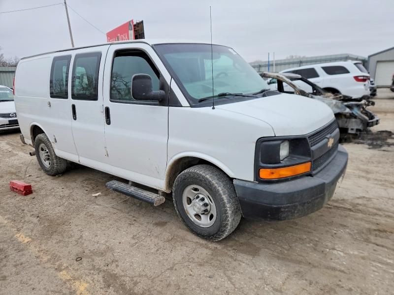 2016 Chevrolet Express G2500 Delivery Van