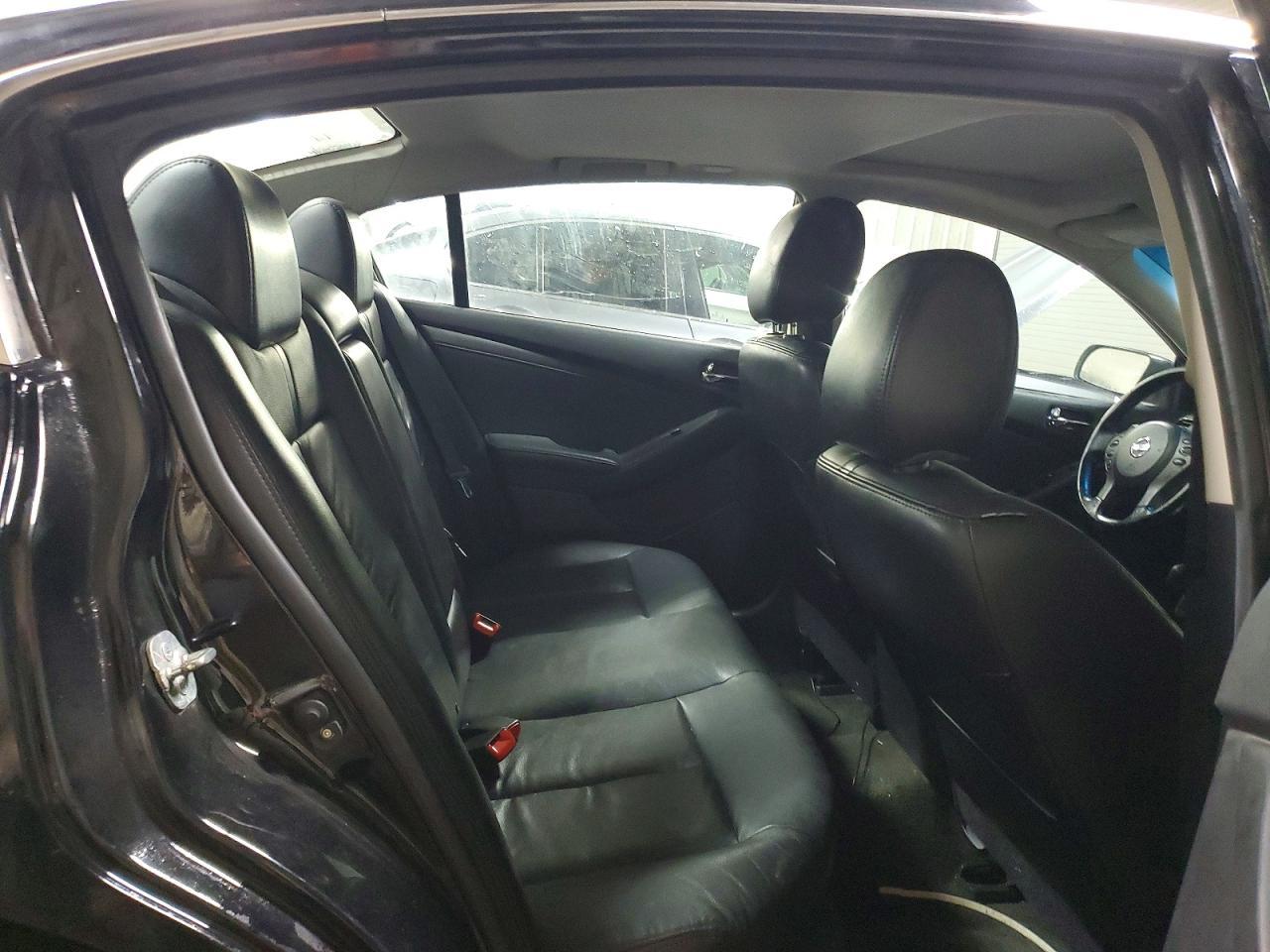 2012 Nissan Altima Base