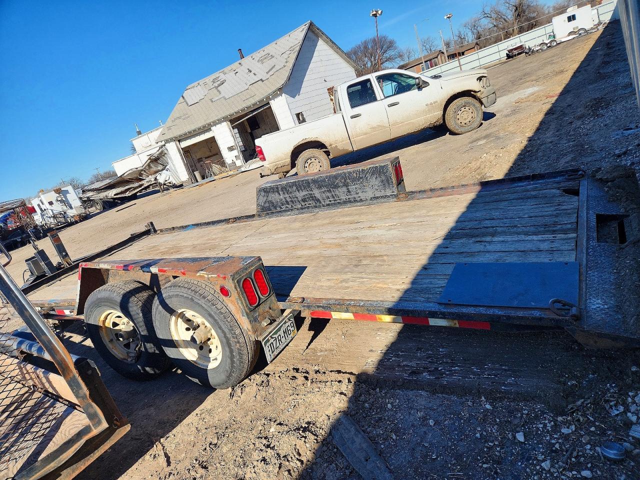 2006 Towmaster T-12T Equipment Trailer