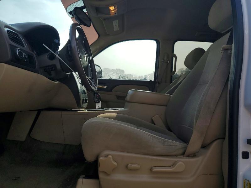 2011 GMC Yukon sle
