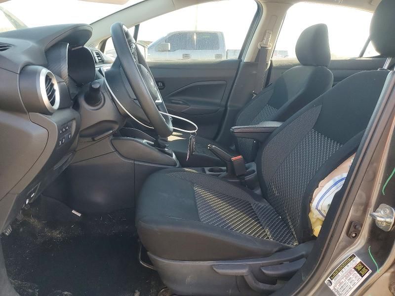 2020 Nissan Versa s