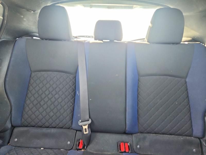 2020 Toyota C-hr xle