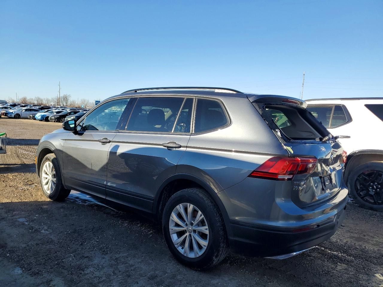 2018 Volkswagen Tiguan s