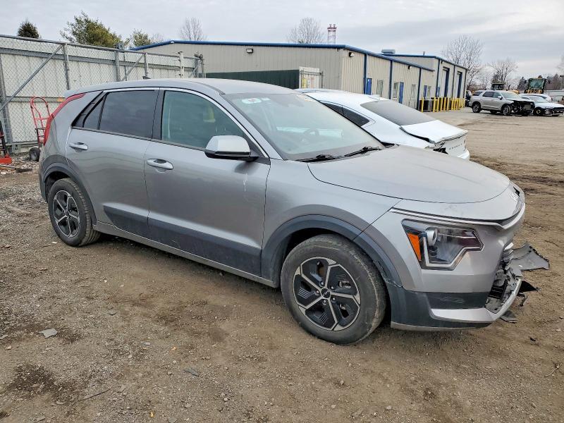 2023 KIA Niro lx