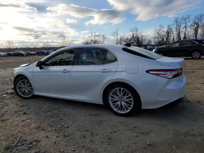 2020 Toyota Camry xle