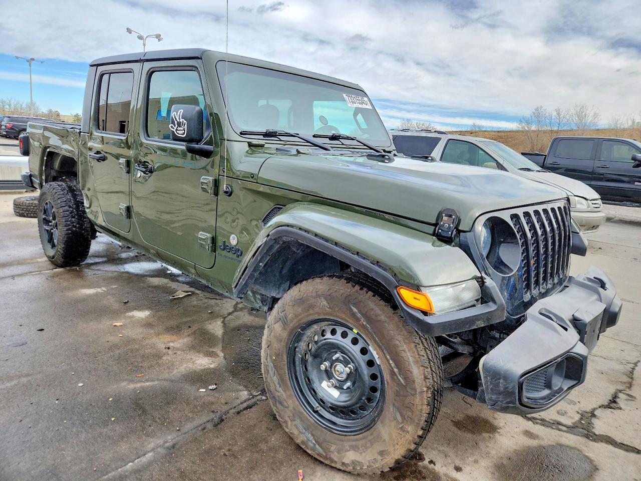 2022 Jeep Gladiator Sport