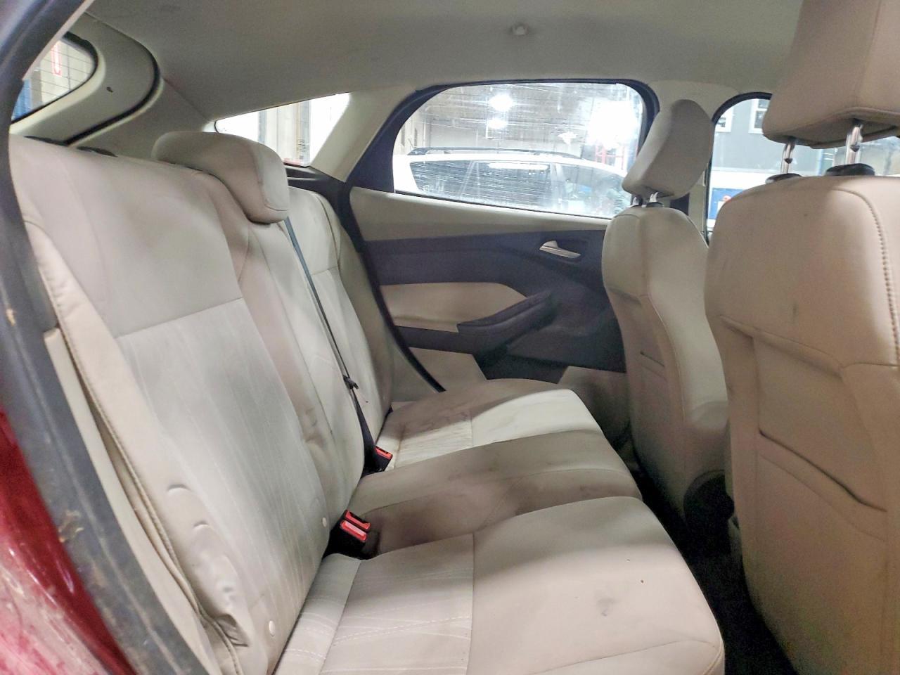 2016 Ford Focus se