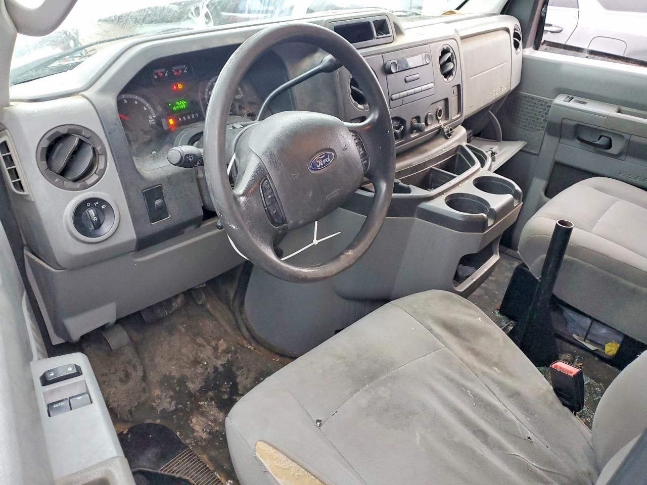 2009 Ford E250 Delivery van