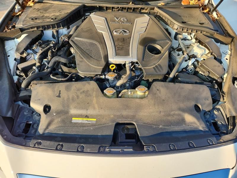 2018 Infiniti Q50 Luxe