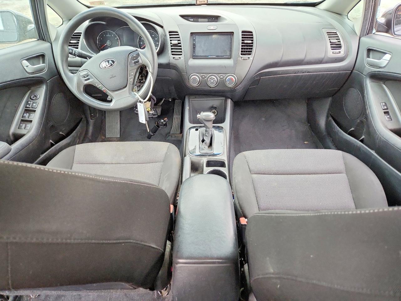 2017 KIA Forte lx