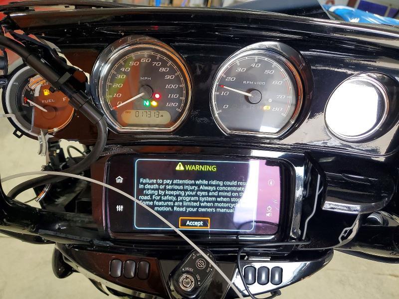 2022 Harley-Davidson Flhxst