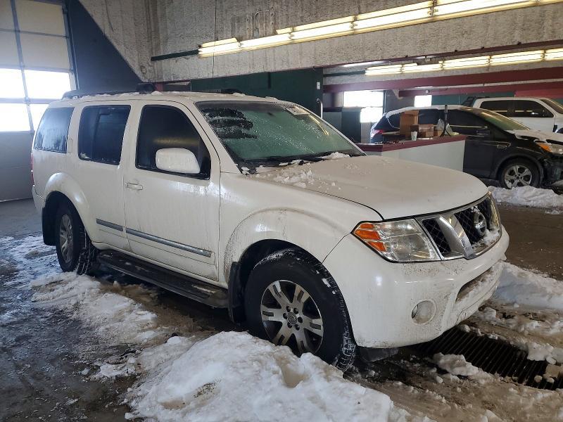 2011 Nissan Pathfinder s