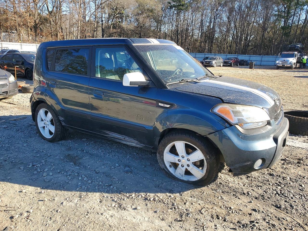 2010 KIA Soul +