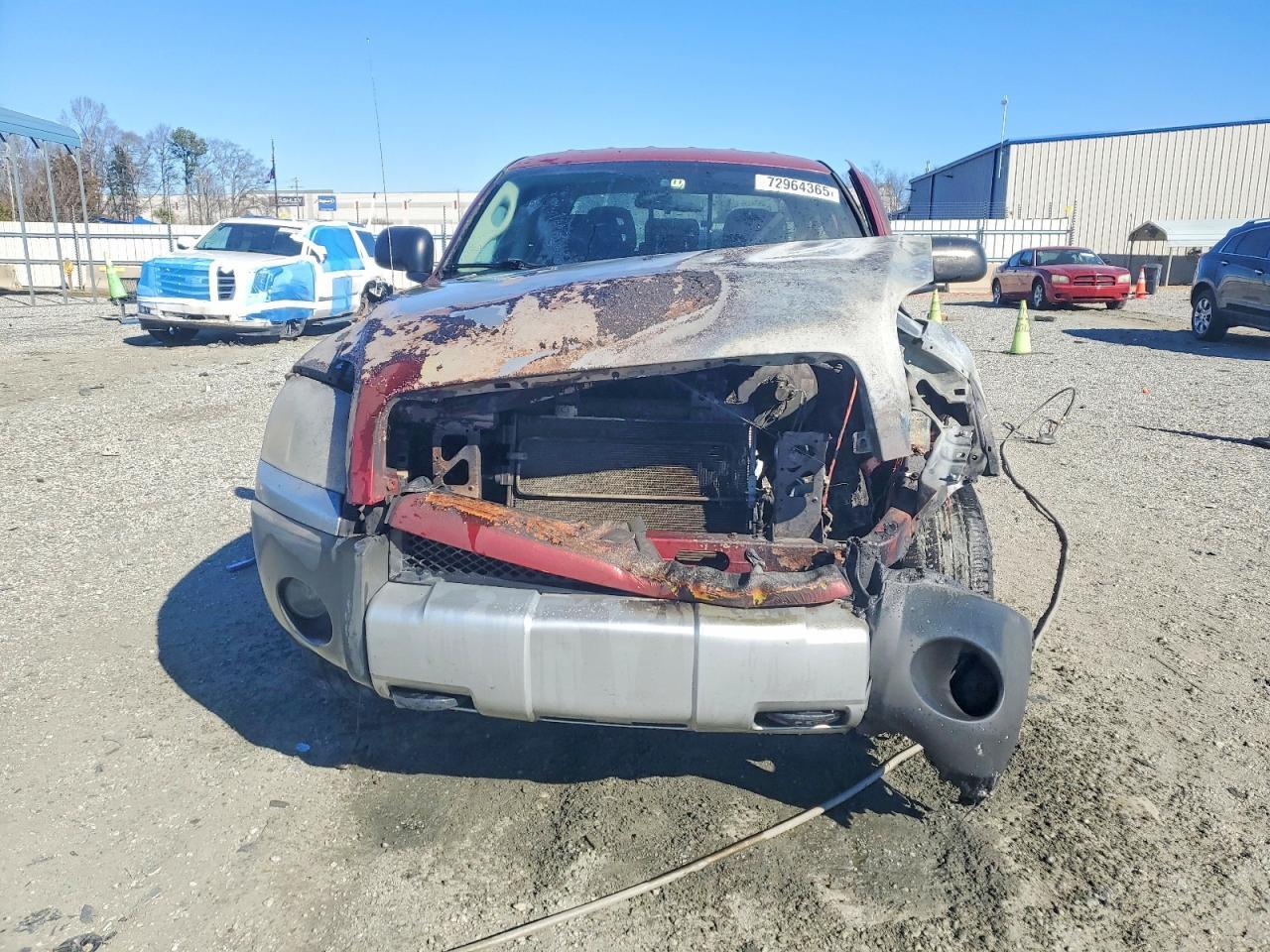 2006 Mitsubishi Raider Durocross