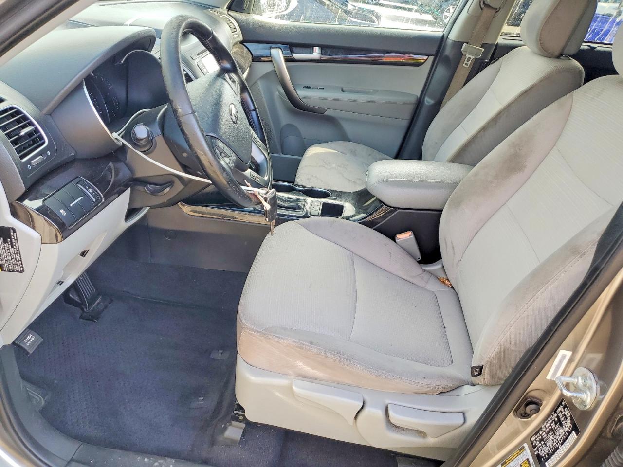 2015 KIA Sorento lx