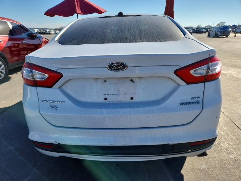2014 Ford Fusion se Hybrid