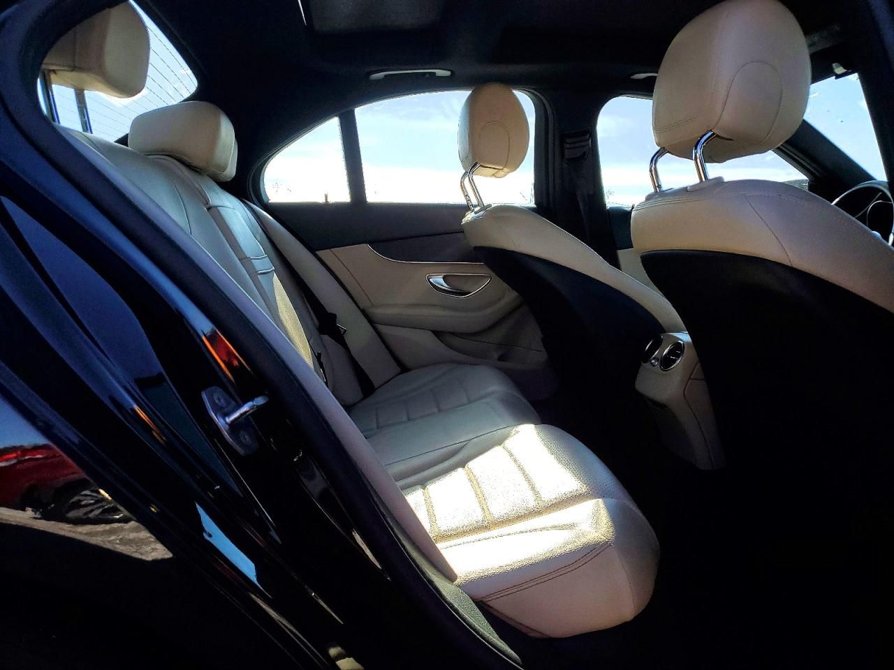 2021 Mercedes-Benz C300