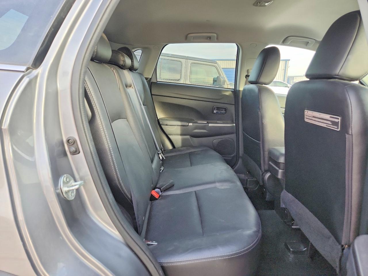2018 Mitsubishi Outlander Sport sel