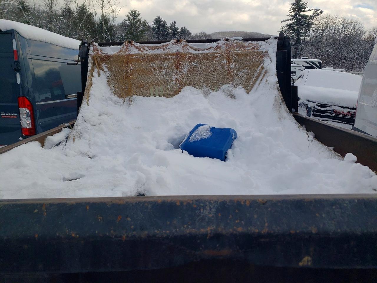 2004 Chevrolet Silverado Dump Truck