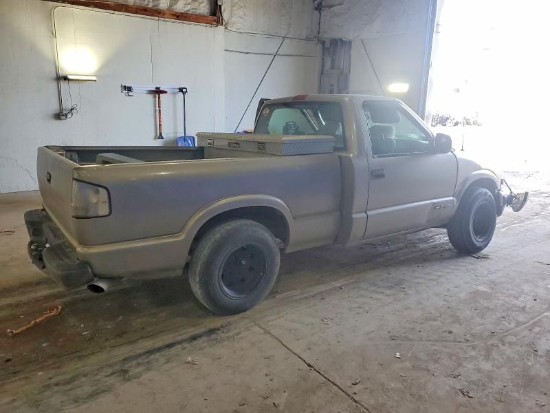 1999 Chevrolet S Truck S10