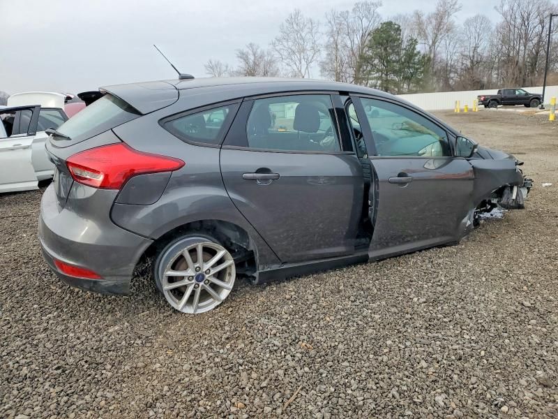 2017 Ford Focus se