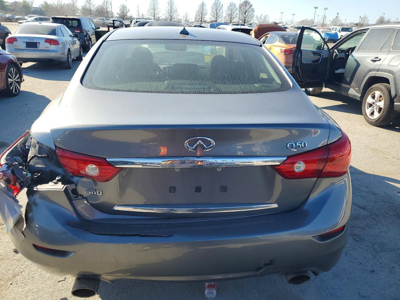 2015 Infiniti Q50 Base