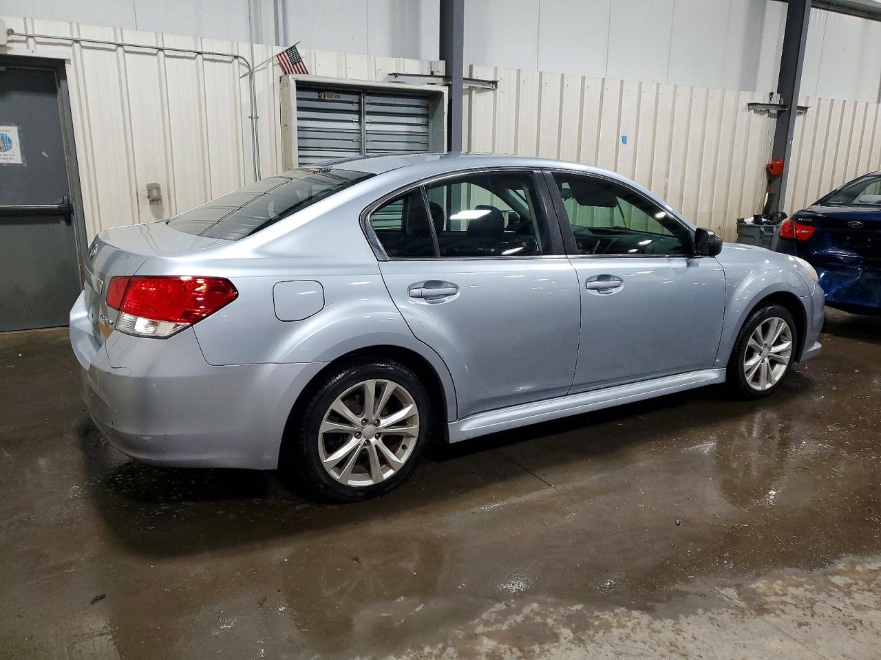 2014 Subaru Legacy 2.5i