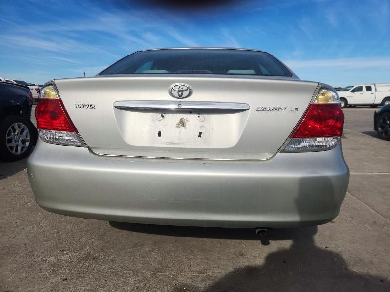 2006 Toyota Camry le