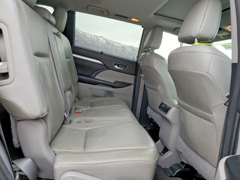 2016 Toyota Highlander xle