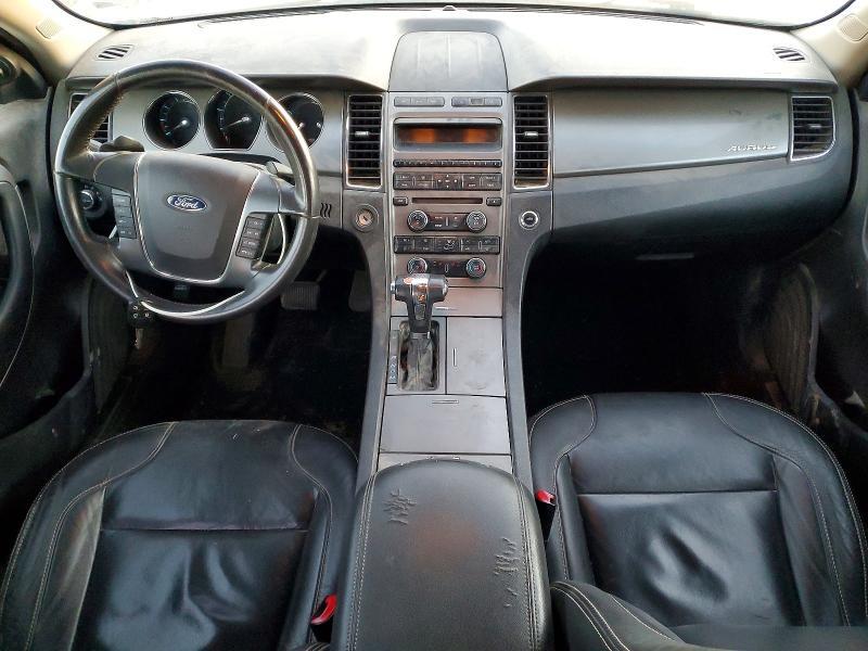2010 Ford Taurus sel