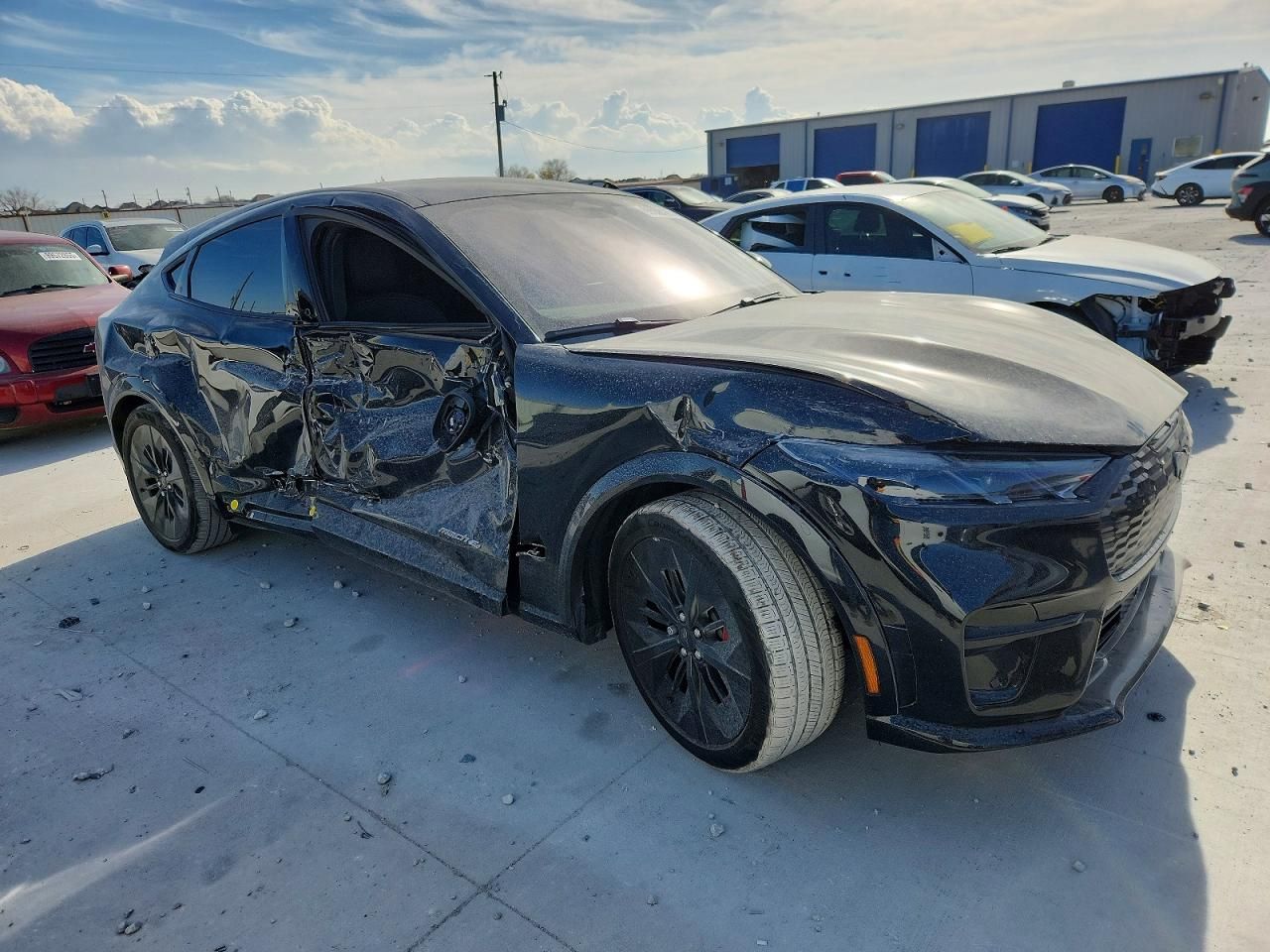 2025 Ford Mustang Mach-e gt