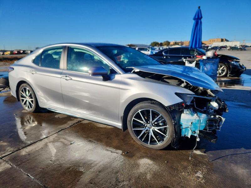 2024 Toyota Camry se Night Shade