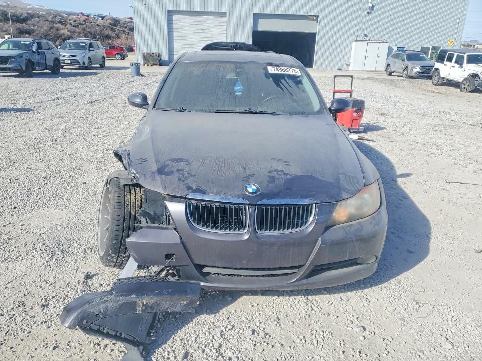 2006 BMW 325 i Automatic