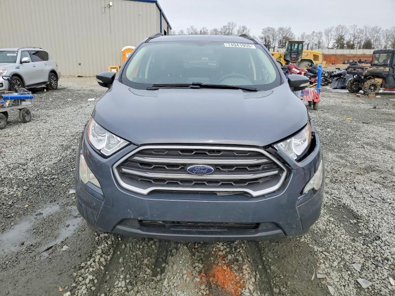 2021 Ford Ecosport se