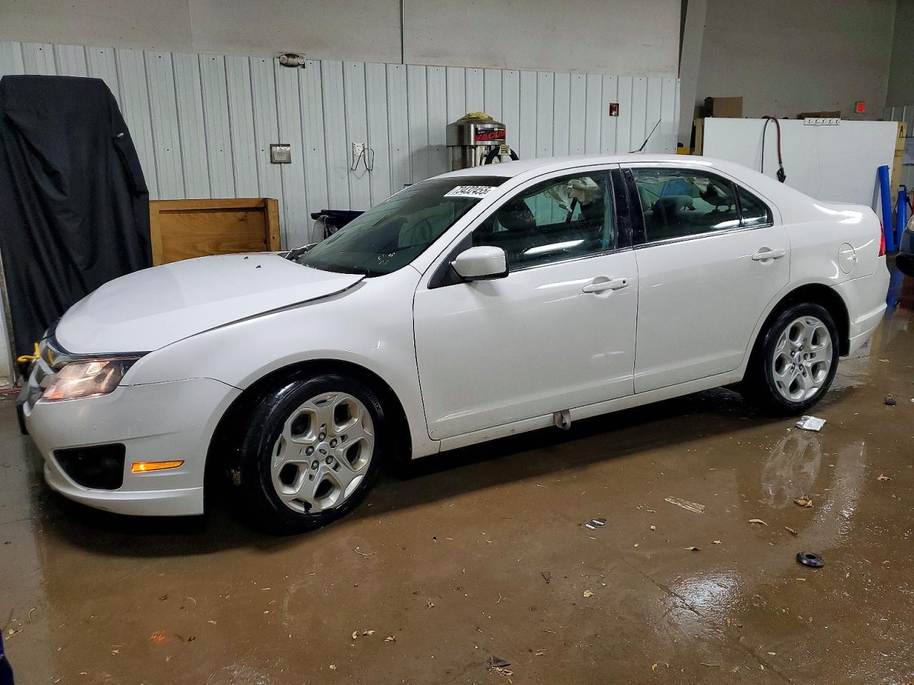 2011 Ford Fusion se