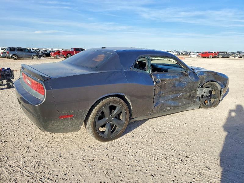 2014 Dodge Challenger sxt