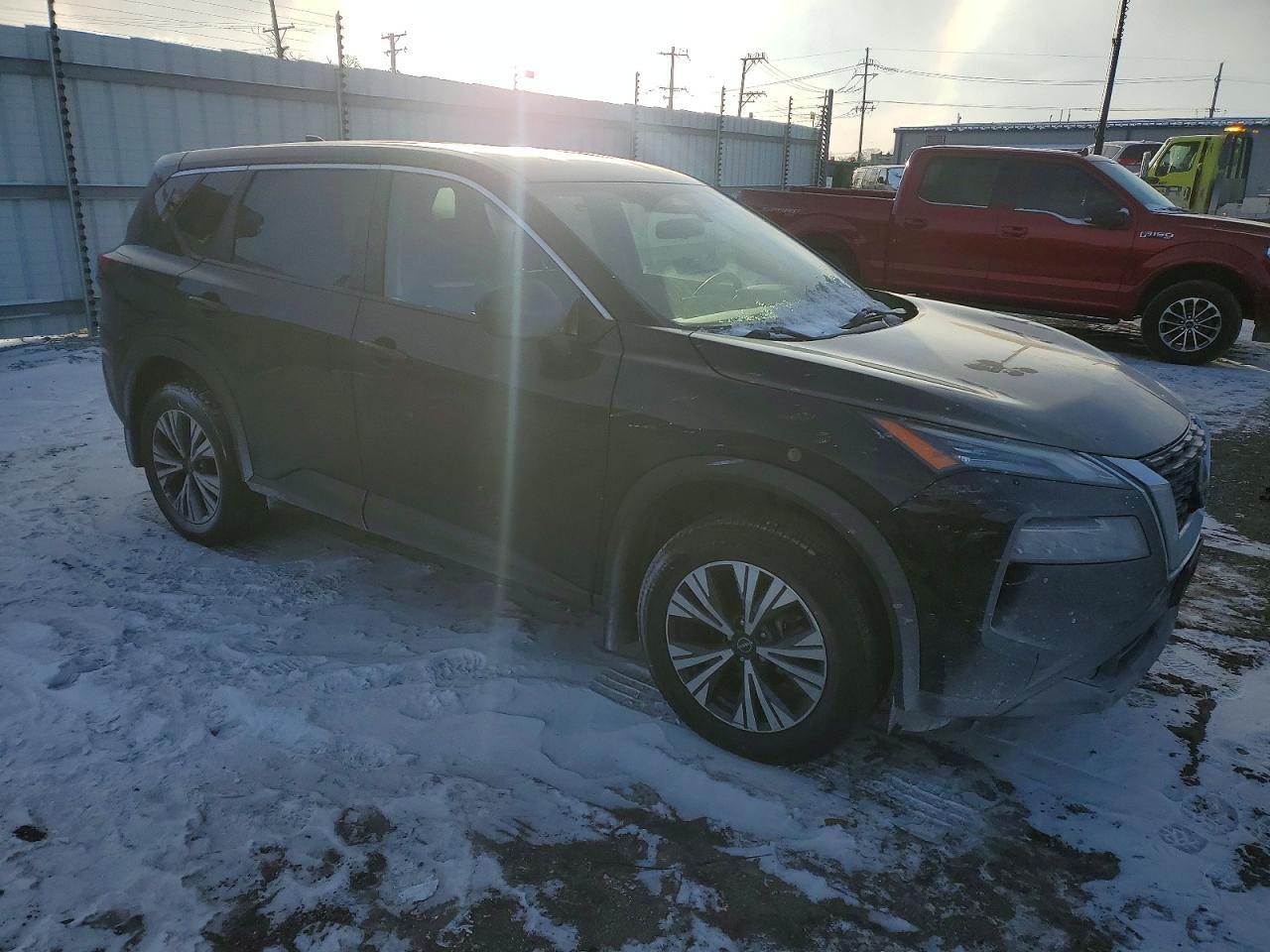 2022 Nissan Rogue sv