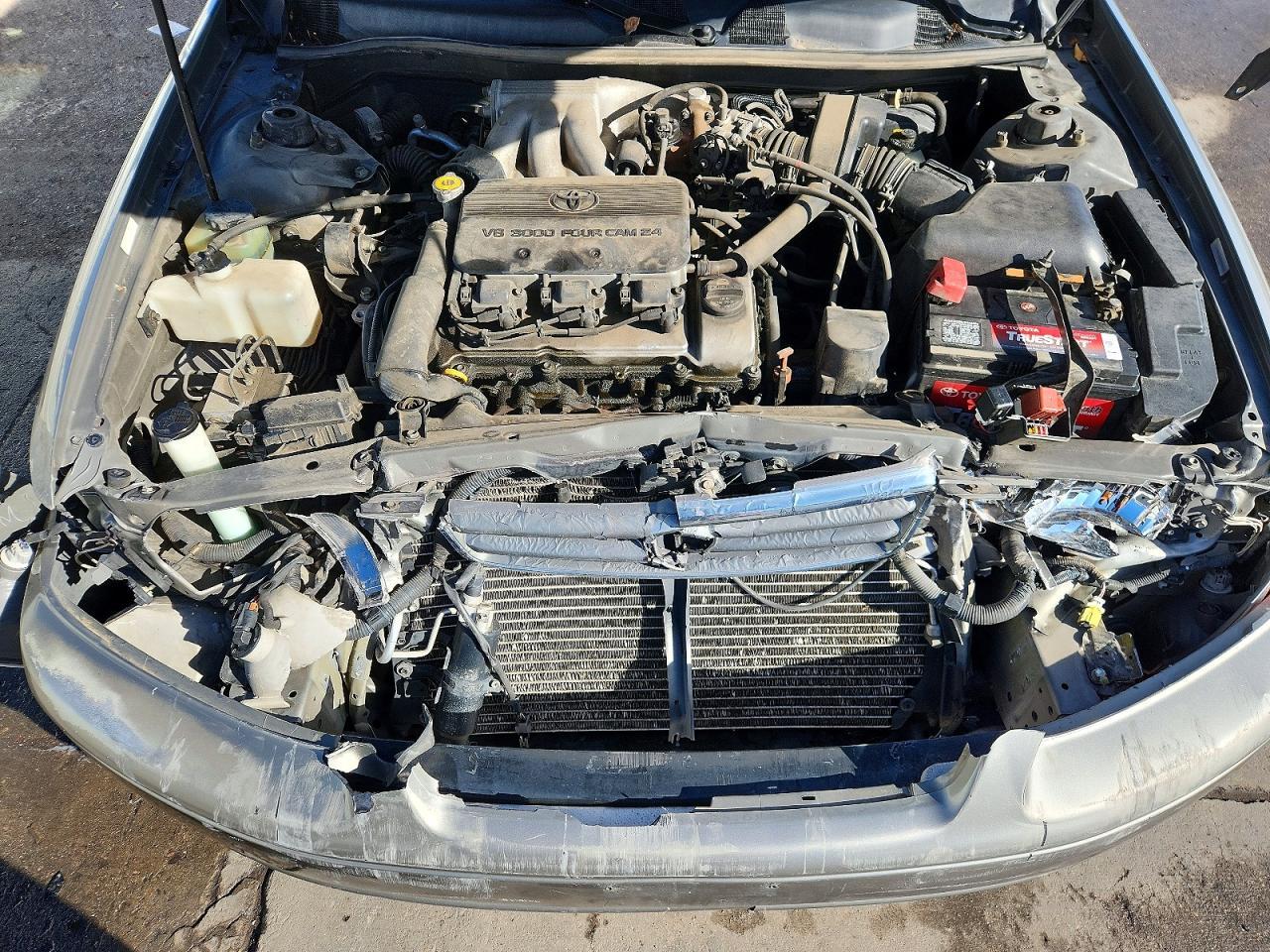 2000 Toyota Camry le